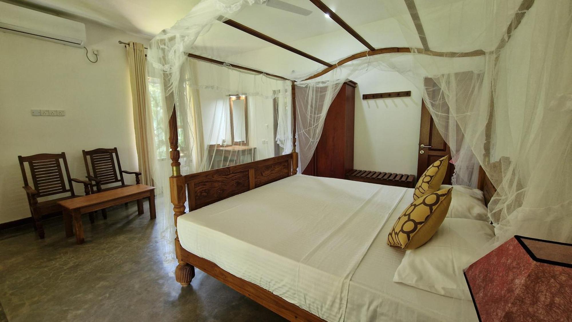 Villa Arana Bentota Bagian luar foto