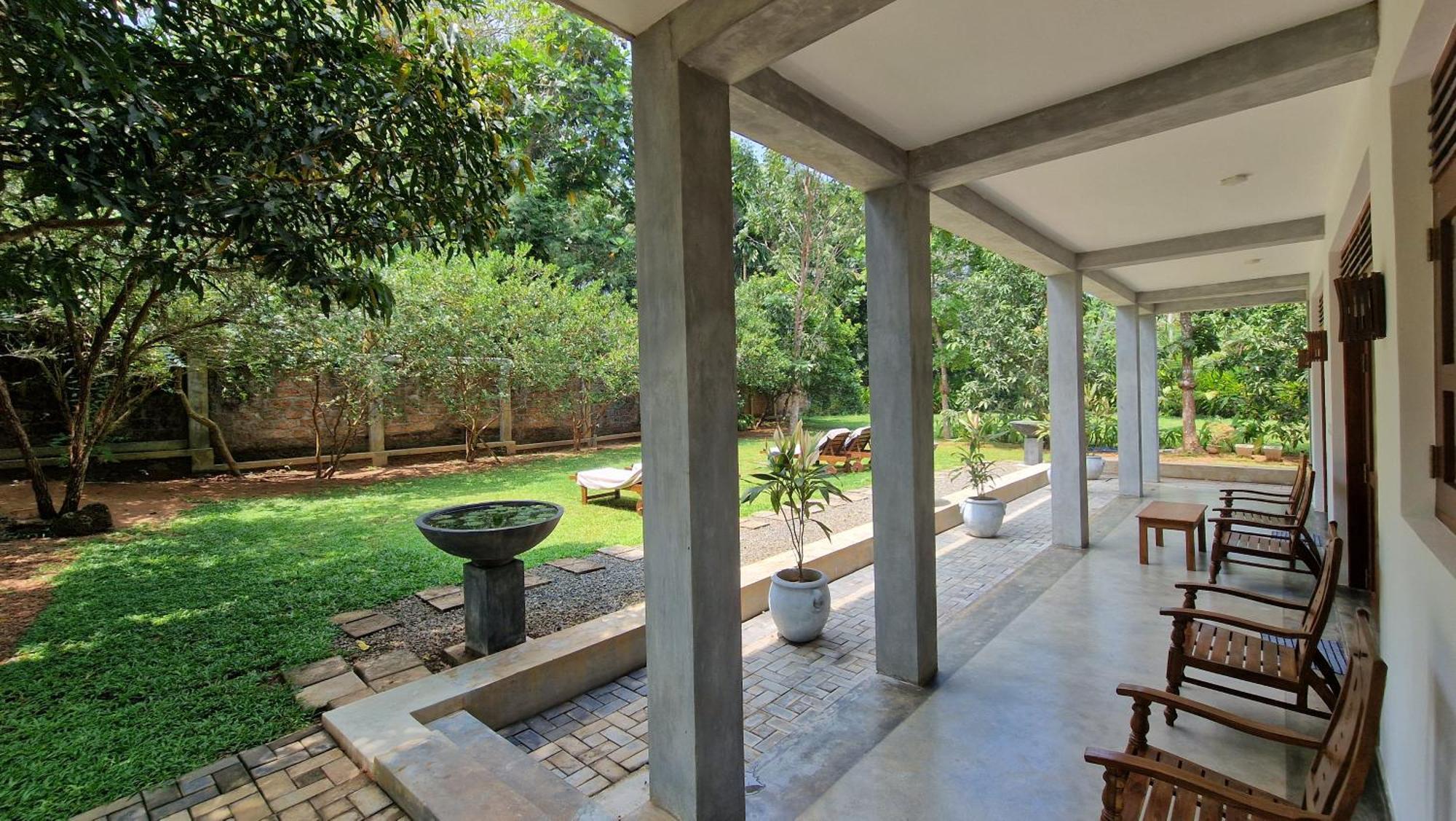 Villa Arana Bentota Bagian luar foto