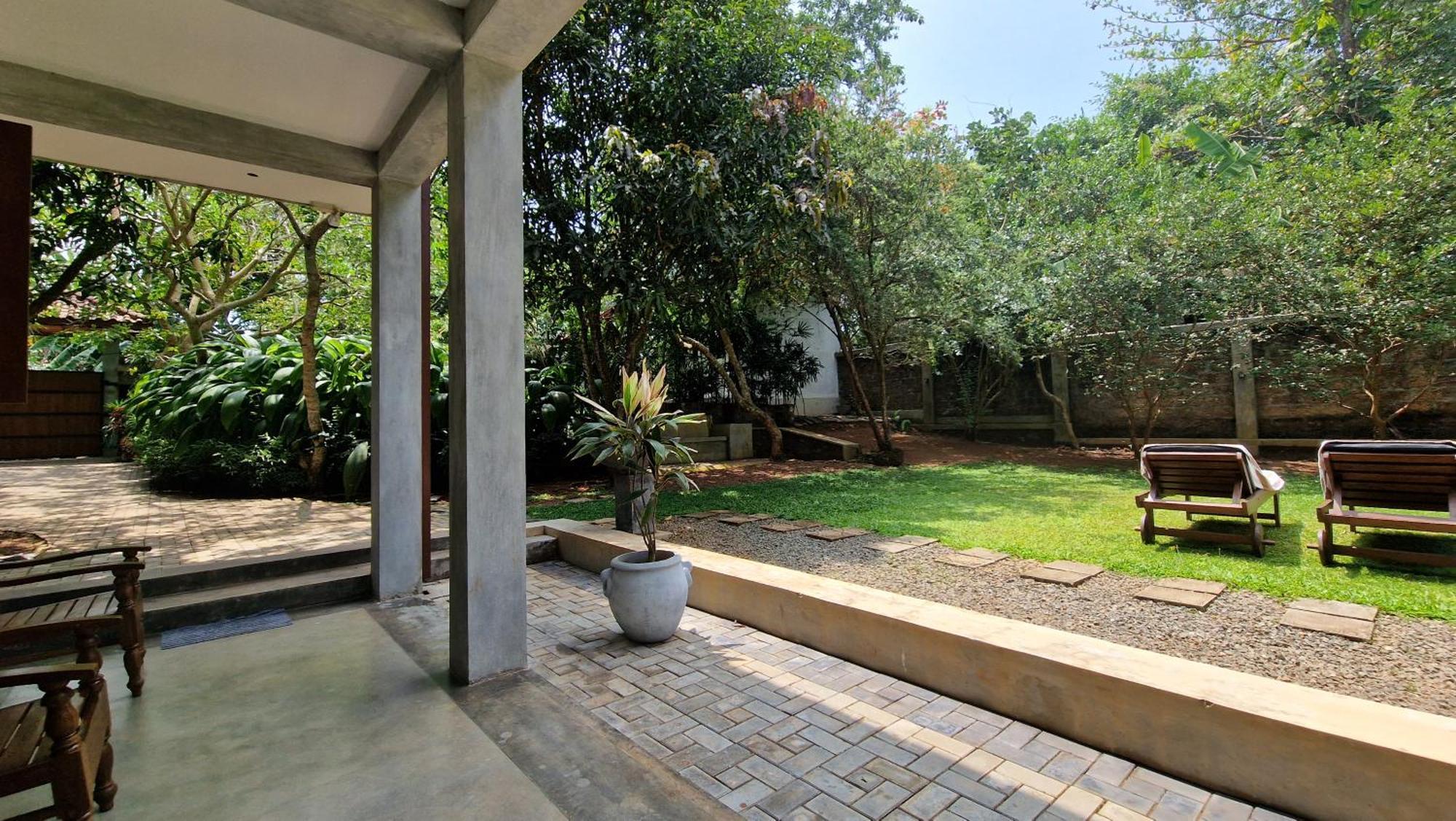 Villa Arana Bentota Bagian luar foto