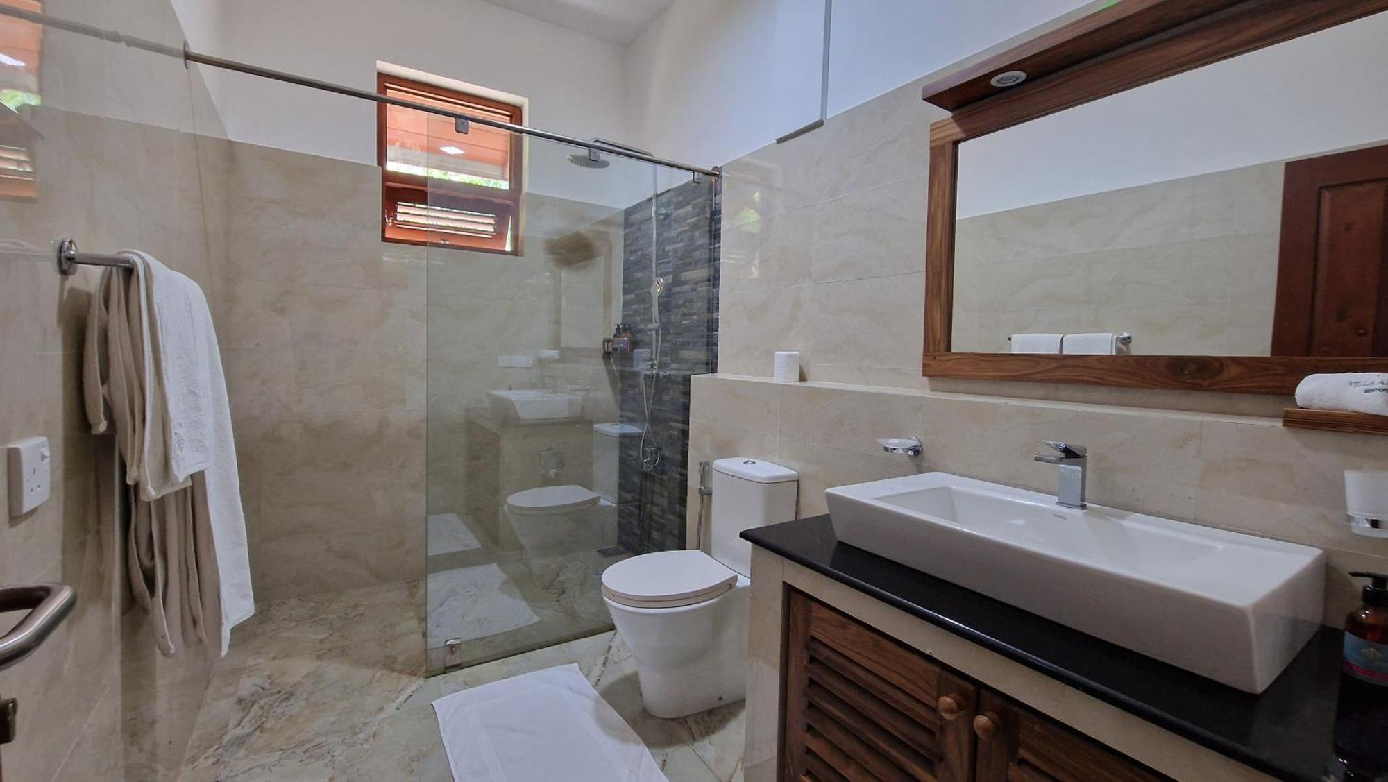 Villa Arana Bentota Bagian luar foto