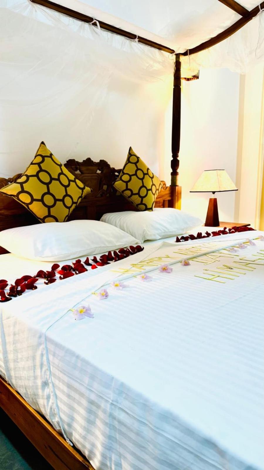 Villa Arana Bentota Bagian luar foto